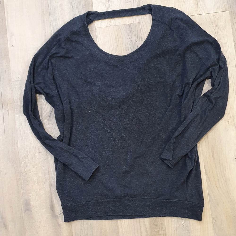 Wilfred super soft drape back long sleeve top, charcoal black, size small